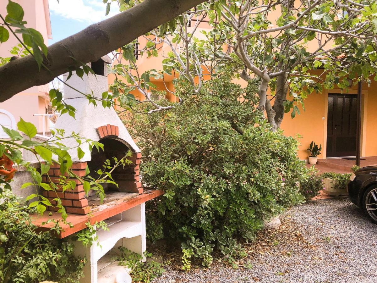 Apartments Damir 2838 Lopar Εξωτερικό φωτογραφία
